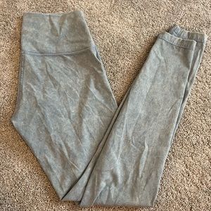 Lululemon Wunder Under high rise leggings